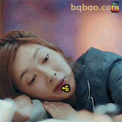 江疏影歪嘴笑表情