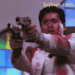 双枪发哥霸气震慑