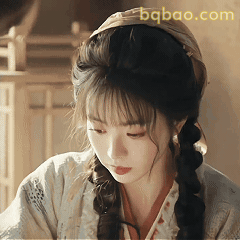 古风少女低头沉思